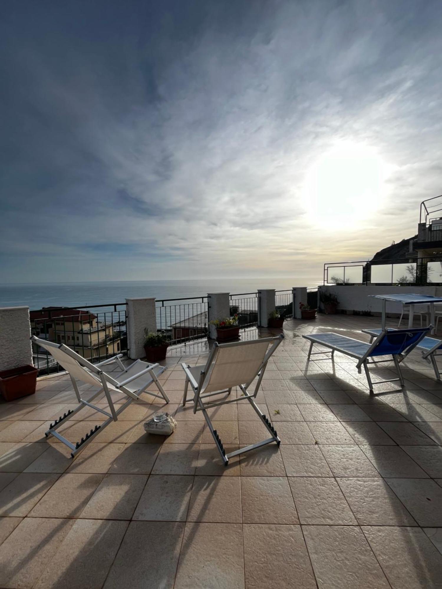 Sunflower Terrazza Panoramica Levanto Dış mekan fotoğraf